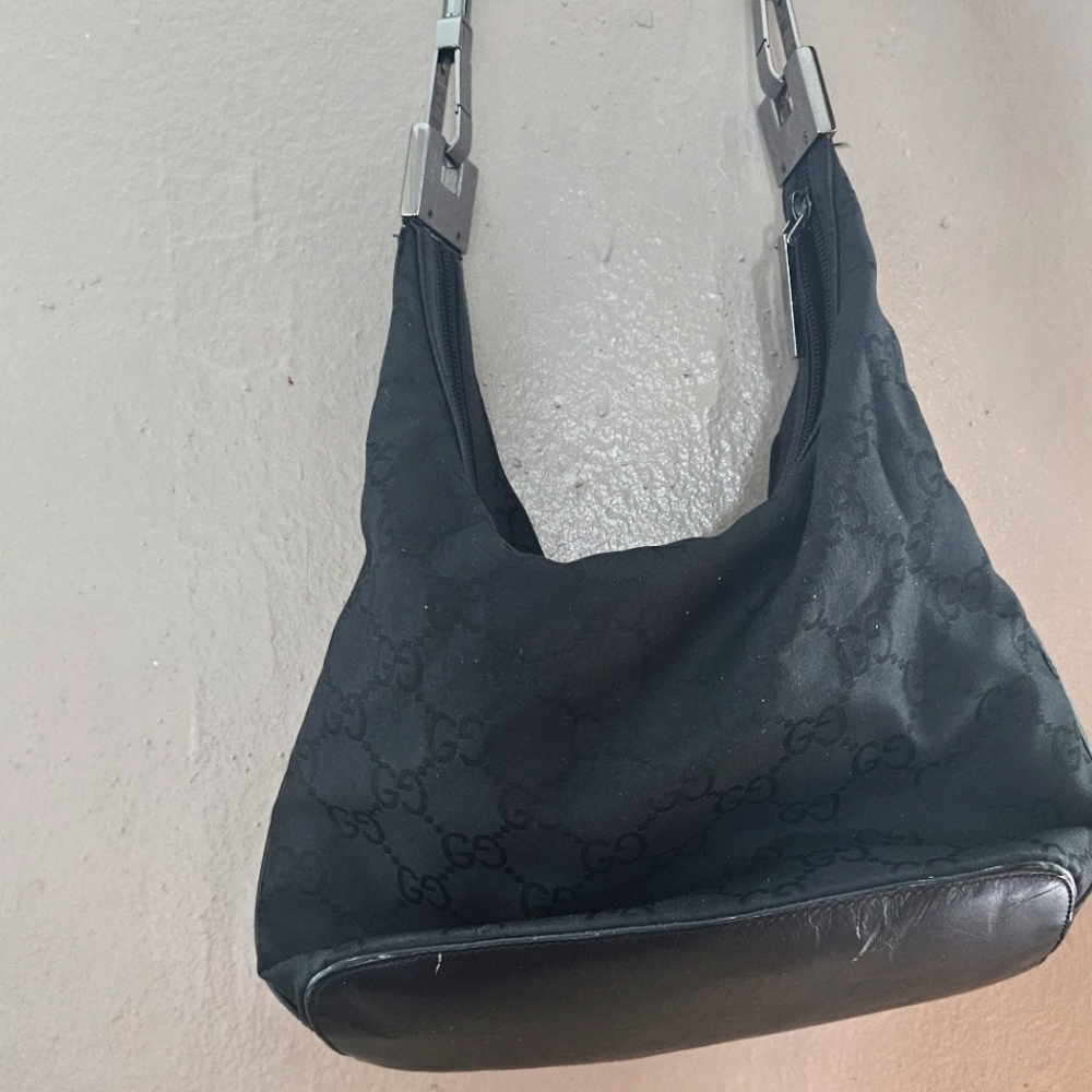 Black  Gucci bag